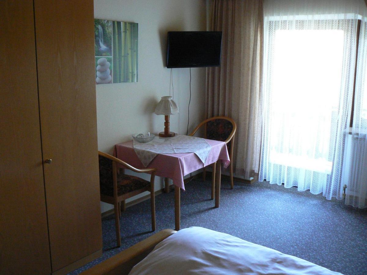 Haus Evelyn / Haus Heidemarie Hotel Bad Füssing Habitación foto