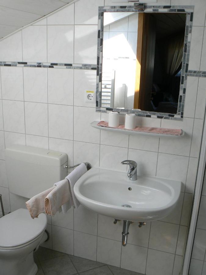 Haus Evelyn / Haus Heidemarie Hotel Bad Füssing Habitación foto
